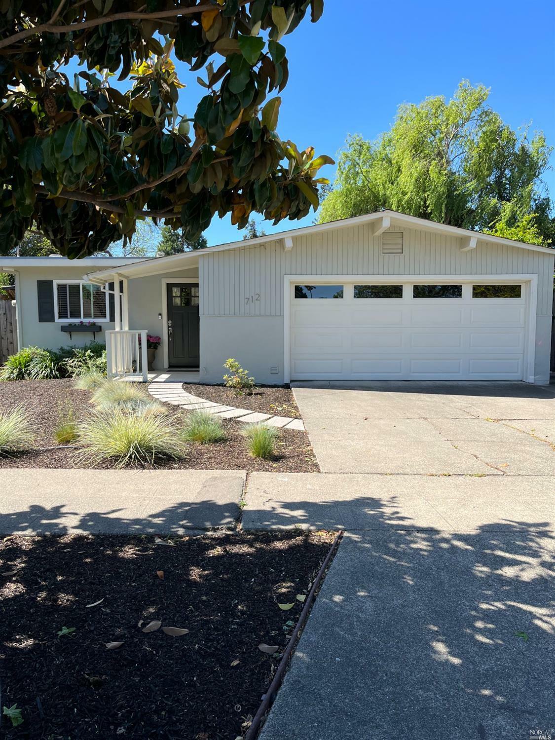 Property Photo:  712 W 9th Street  CA 95401 