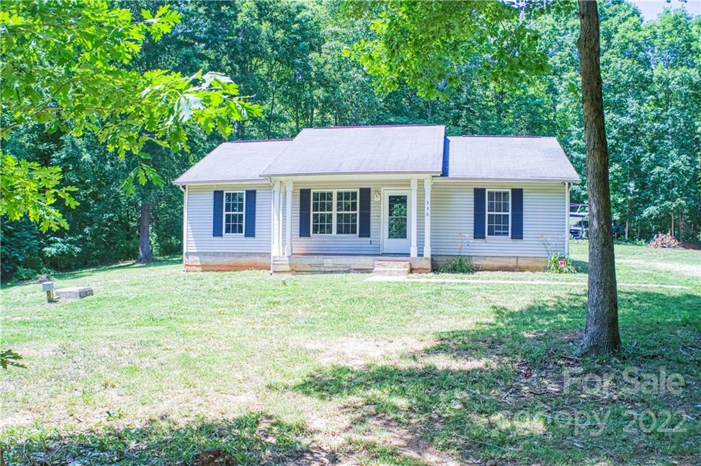 Property Photo:  336 Cuthbertson Estate Drive  NC 27054 