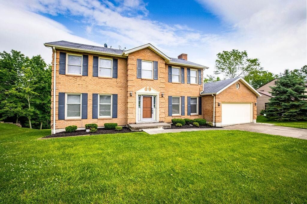 Property Photo:  8204 Squirrel Hollow Ridge  OH 45069 