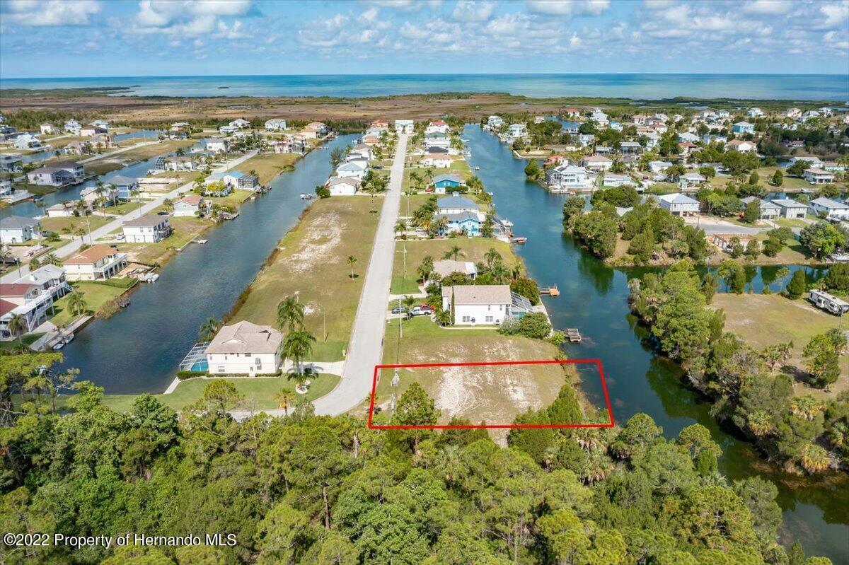 Property Photo: 4073 Amberjack Drive FL 34607