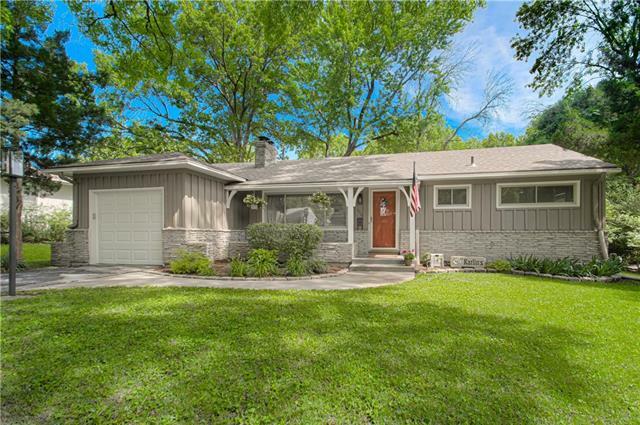 Property Photo:  6204 W 77th Street  KS 66208 