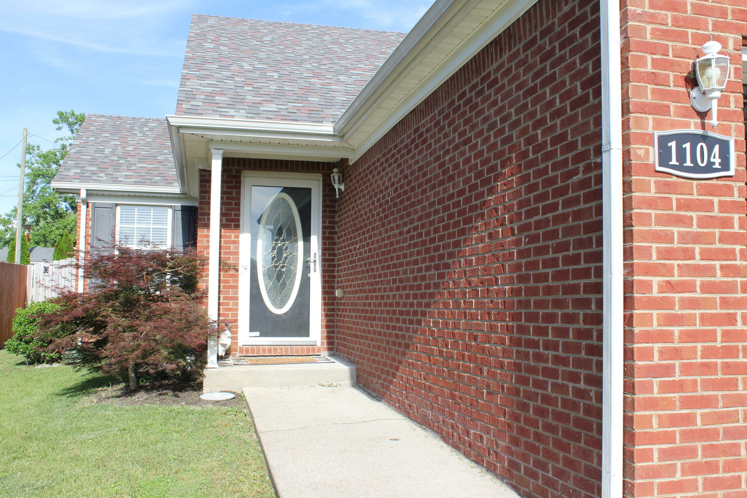 Property Photo:  1104 Wood Glen Drive  KY 40601 