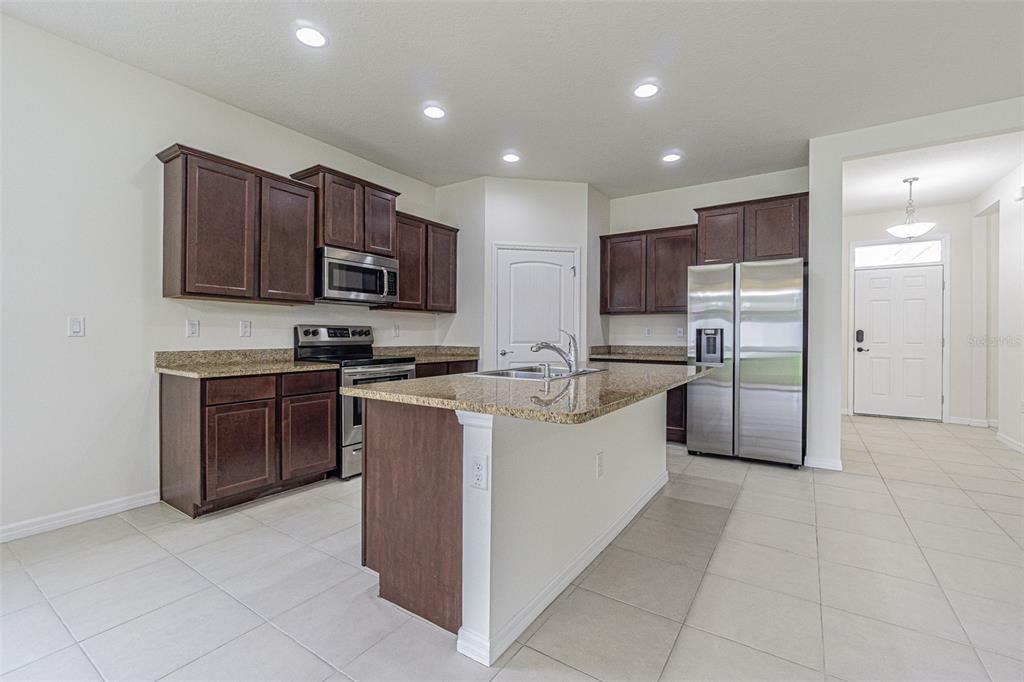 Property Photo:  17766 Garsalaso Circle  FL 34604 