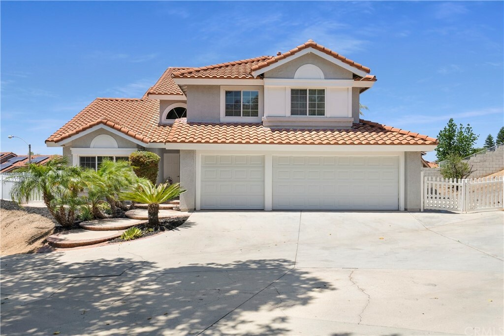 Property Photo:  6924 Cypress Grove Drive  CA 92506 