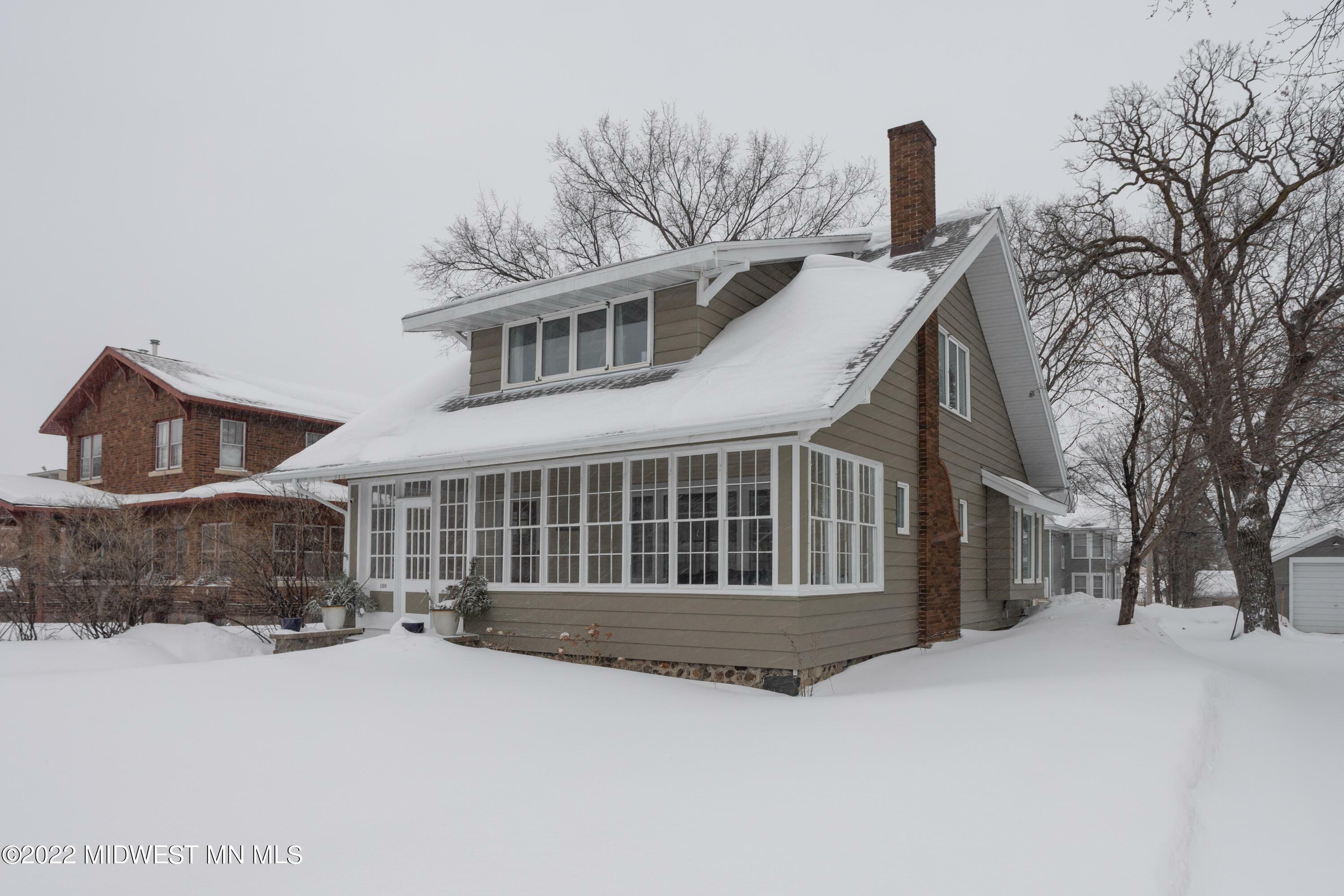 Property Photo: 1109 Lake Avenue MN 56501