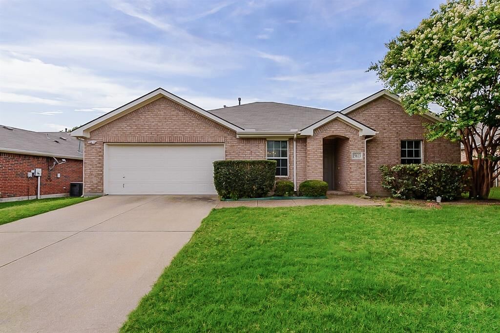 Property Photo: 15613 Durango Drive TX 75035