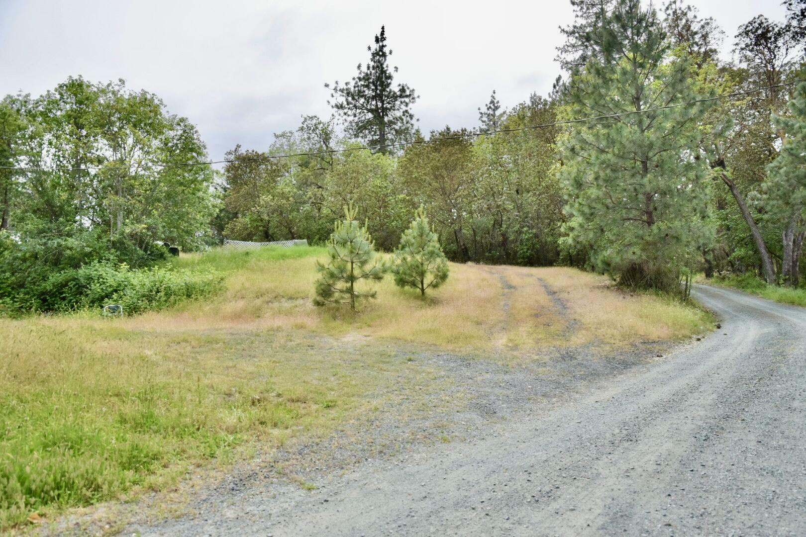Property Photo:  2659 Midway Avenue  OR 97527 
