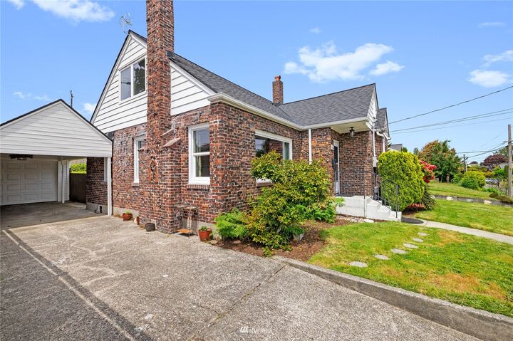 Property Photo:  3506 N Verde Street  WA 98407 