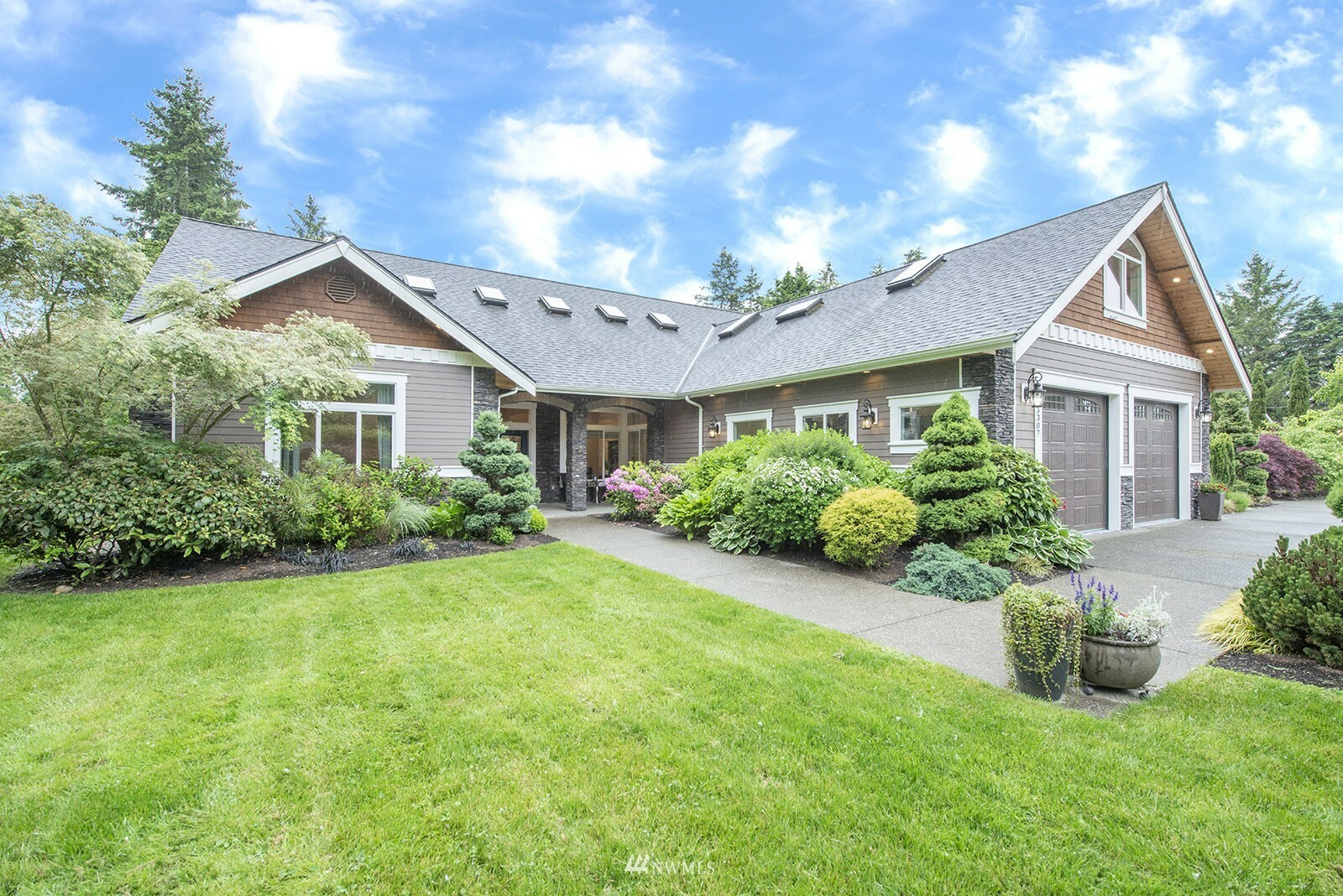 Property Photo:  13307 SE 278th Street  WA 98042 