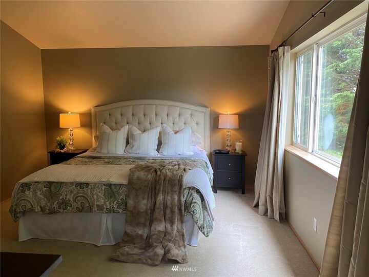 Property Photo: 12815 SE 223rd Place WA 98031