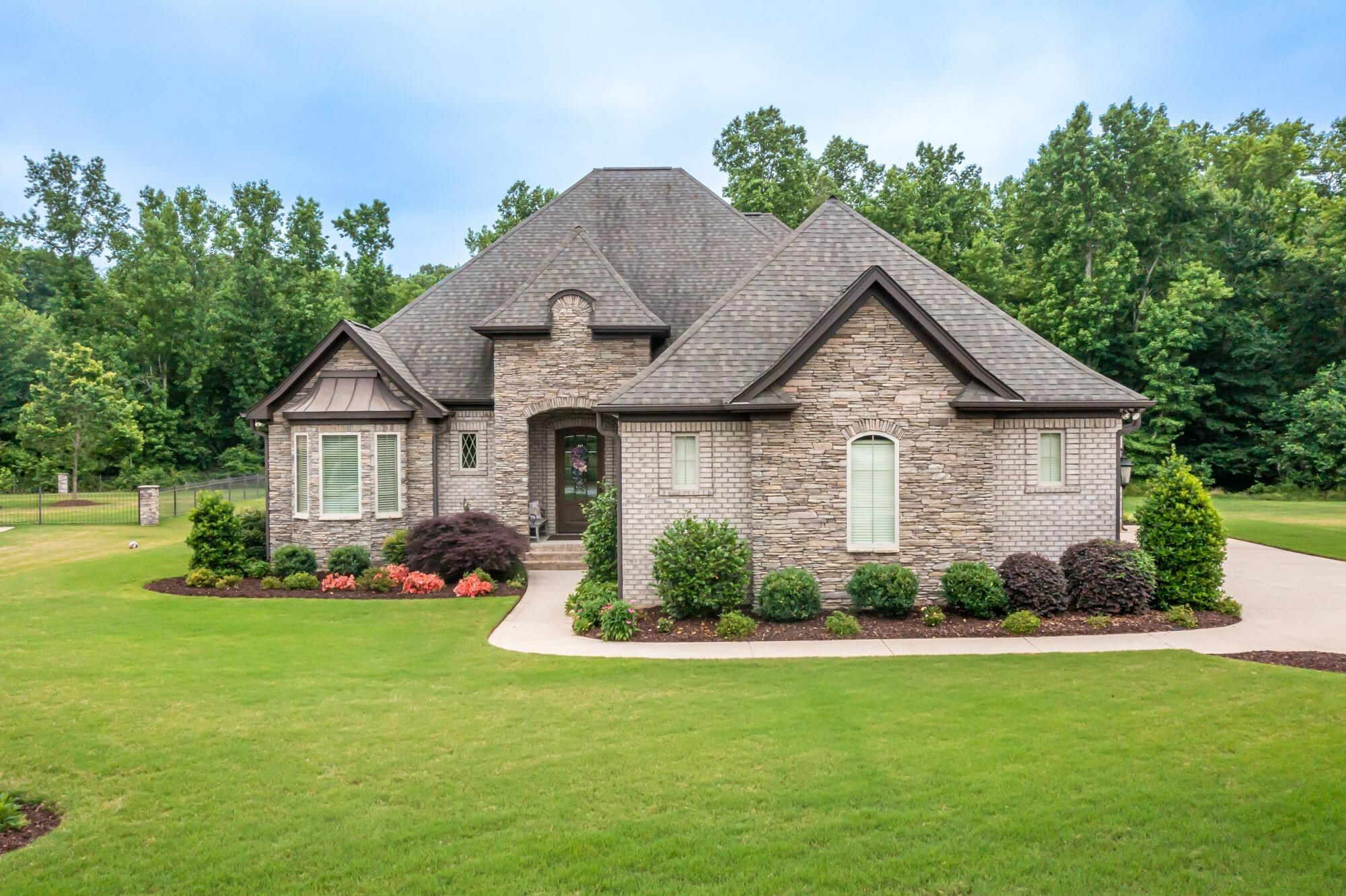 Property Photo: 117 Stone Gate Drive SC 29334