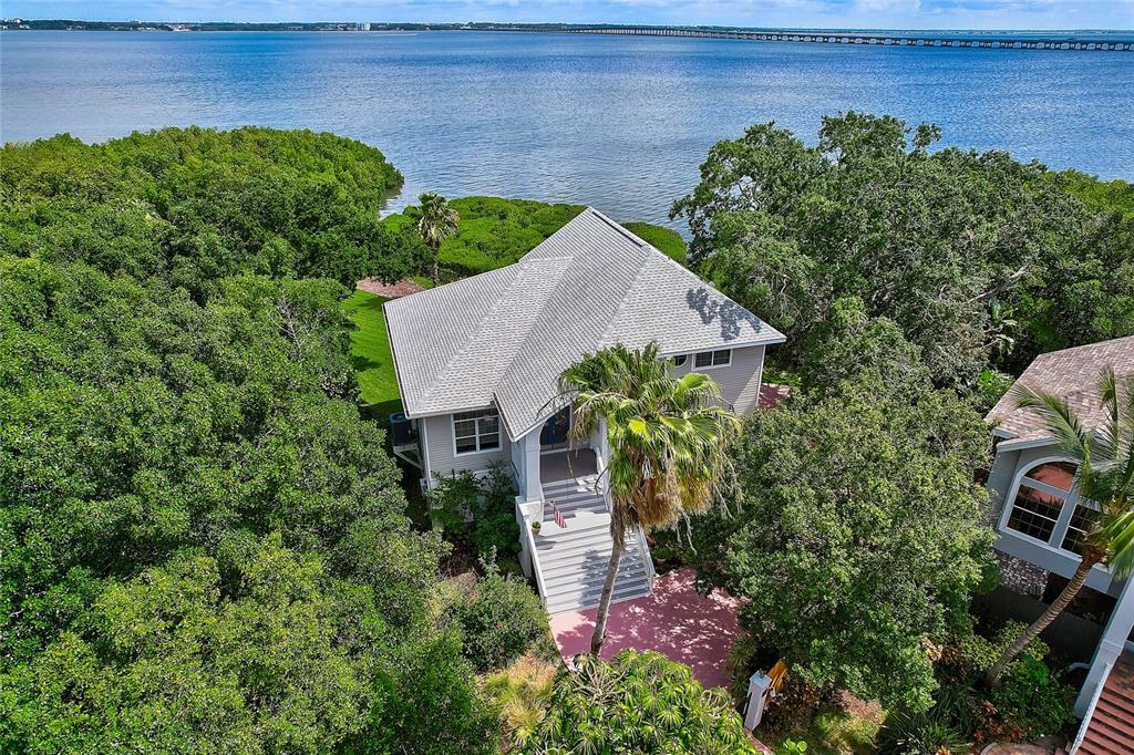 Property Photo:  3135 Shoreline Drive  FL 33760 