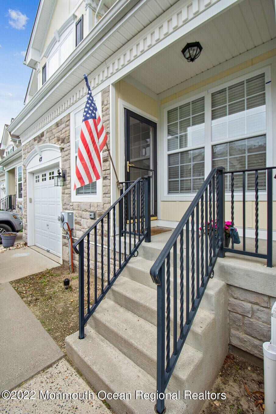 Property Photo:  47 Brookfield Drive  NJ 08527 