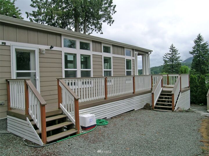 Property Photo: 921 Autumn Lane 206 WA 98229