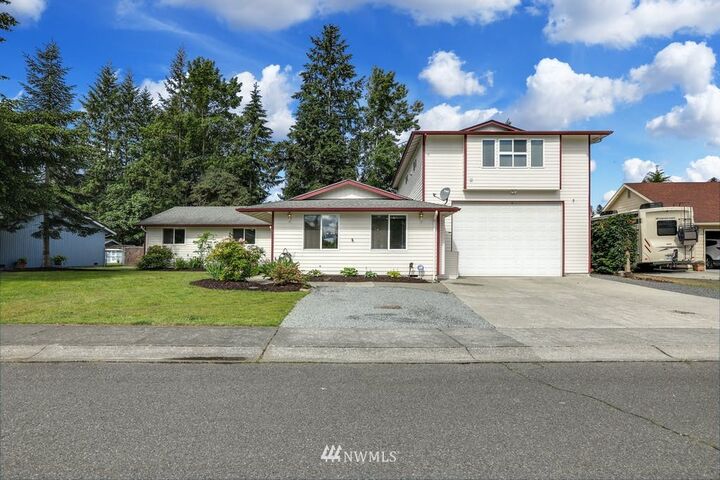 Property Photo: 11906 46th Avenue NE WA 98271