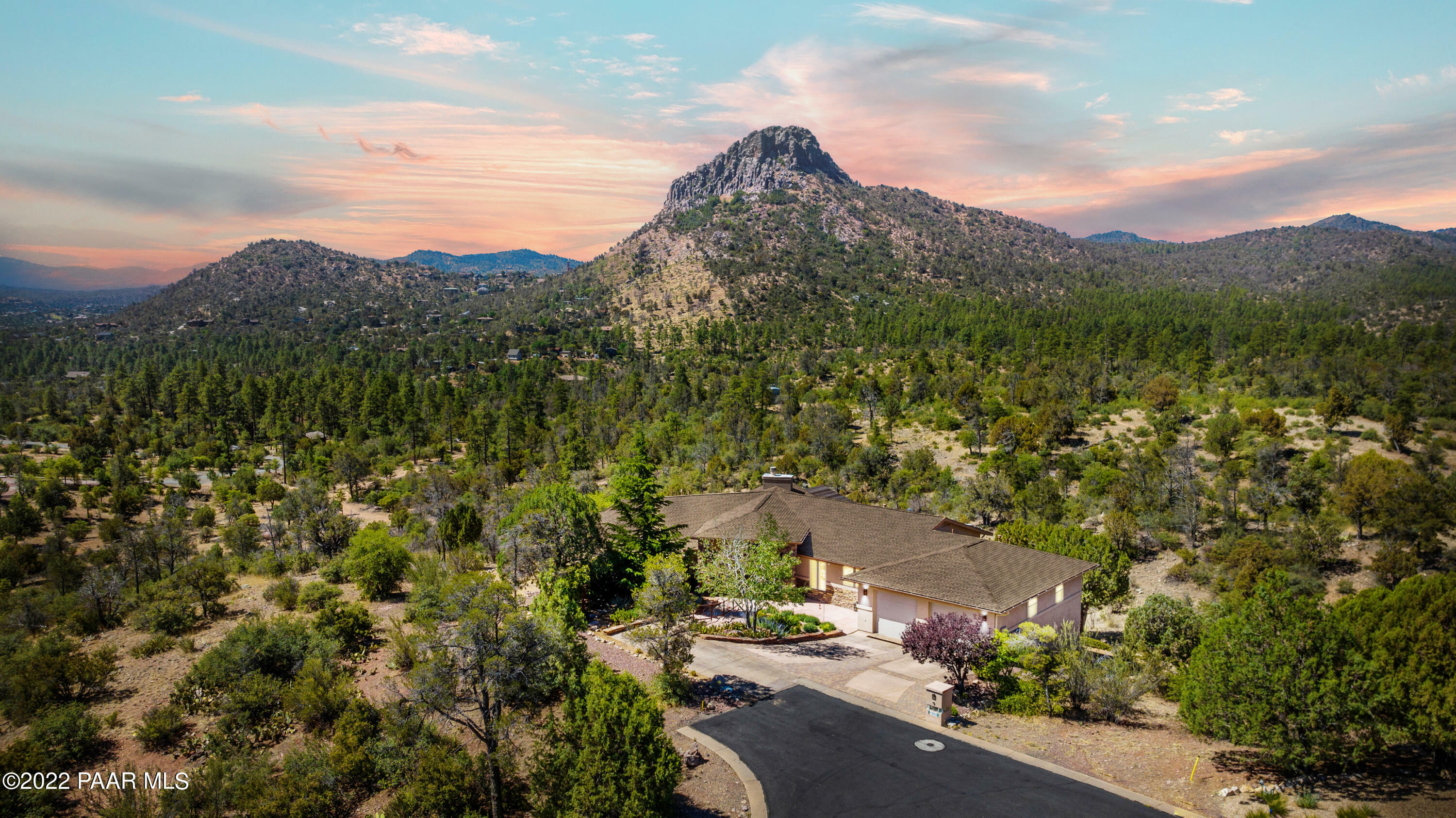 Property Photo: 1368 Trailhead AZ 86305