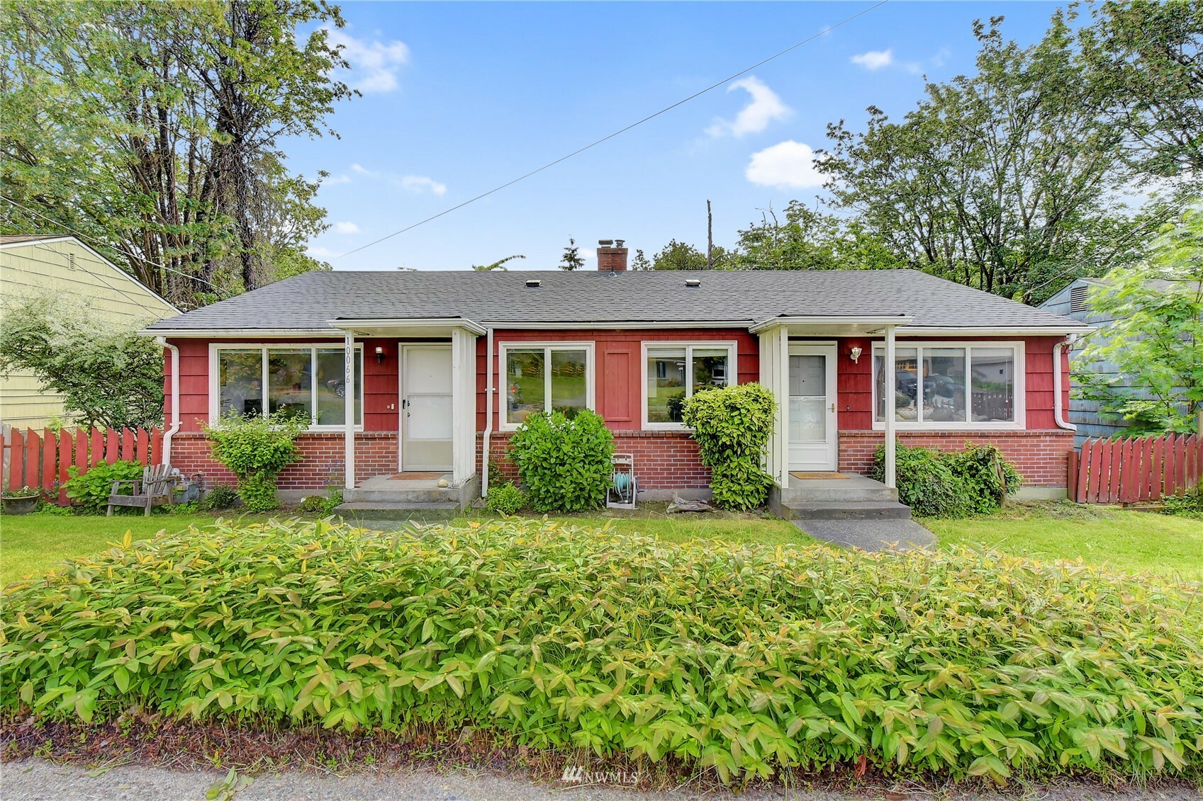Property Photo: 10064 8th Avenue NW WA 98177