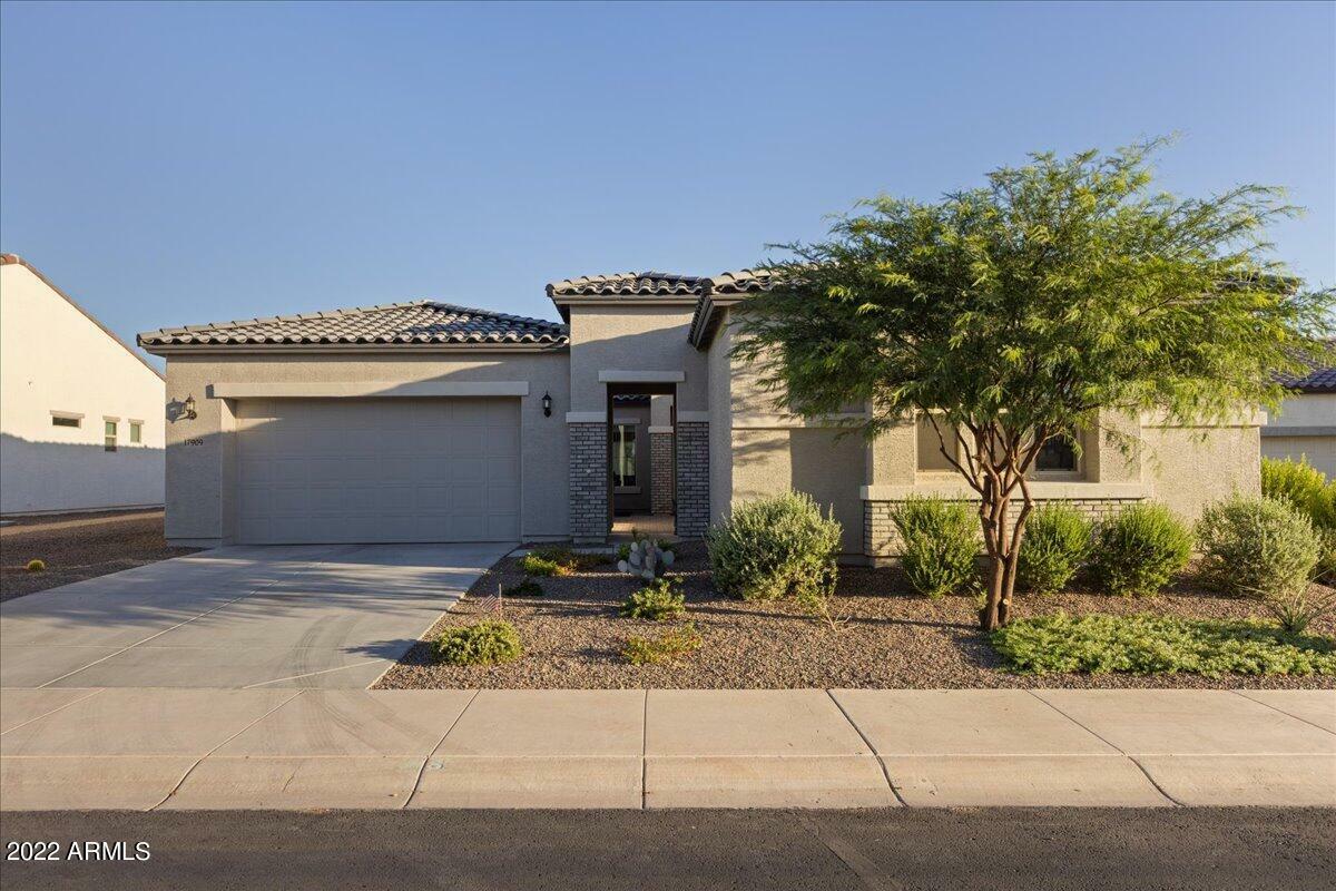 Property Photo: 17909 W Ashurst Drive AZ 85338