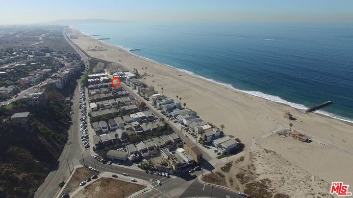 100   Sunridge St  Playa Del Rey CA 90293 photo