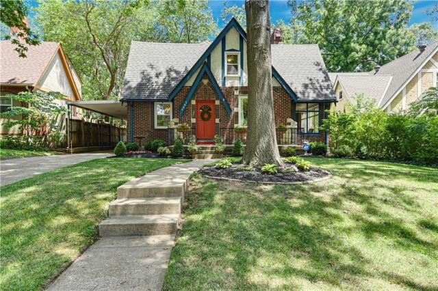 Property Photo: 6005 Rockhill Road MO 64110