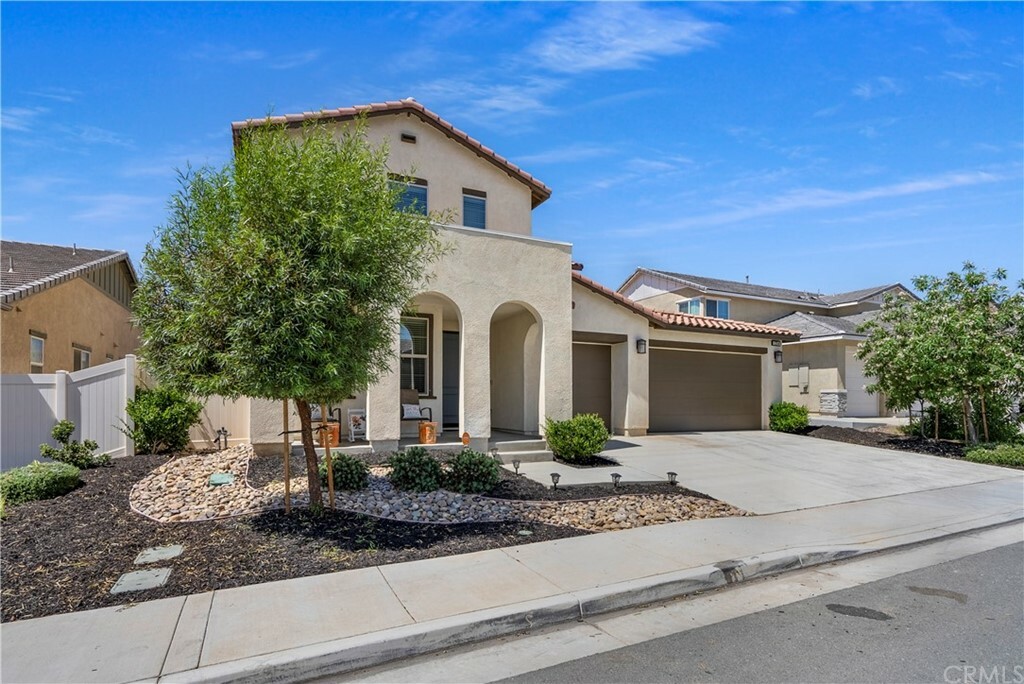 Property Photo:  1354 Galaxy Drive  CA 92223 