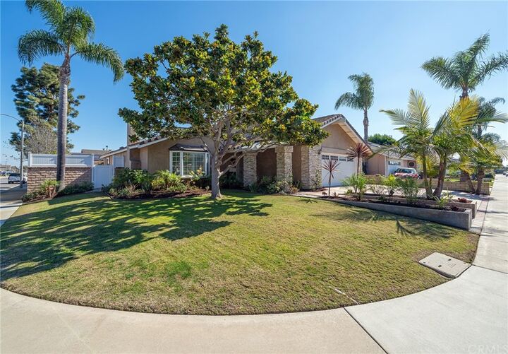 Property Photo: 20042 N New Britain Lane CA 92646