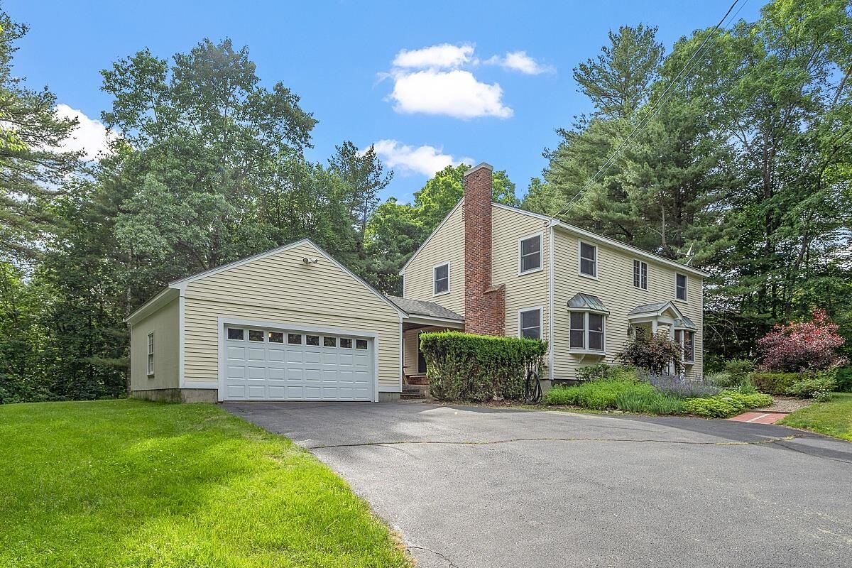 Property Photo:  105 Maple Avenue  NH 03811 