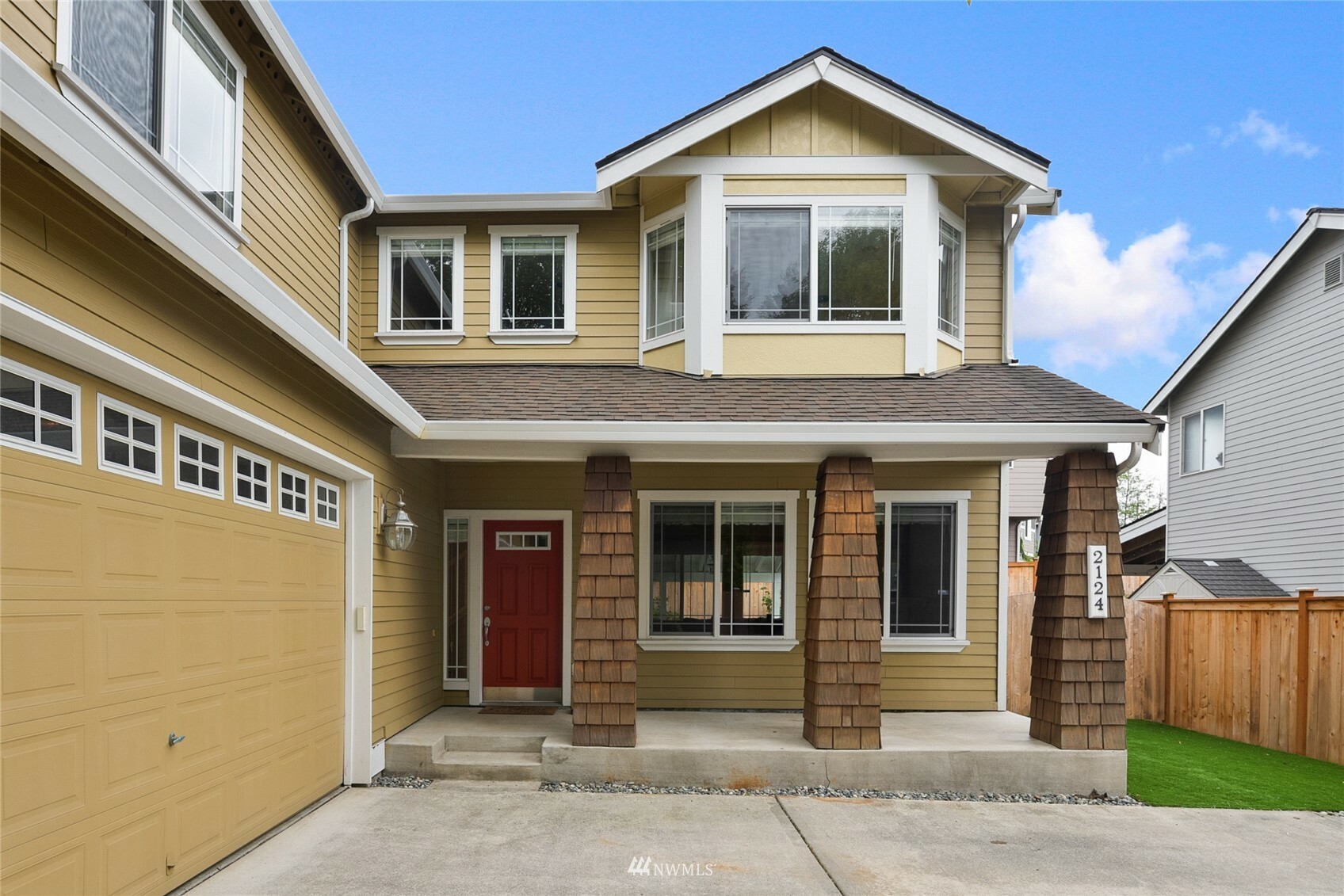 Property Photo:  2124 146th Place SW  WA 98087 