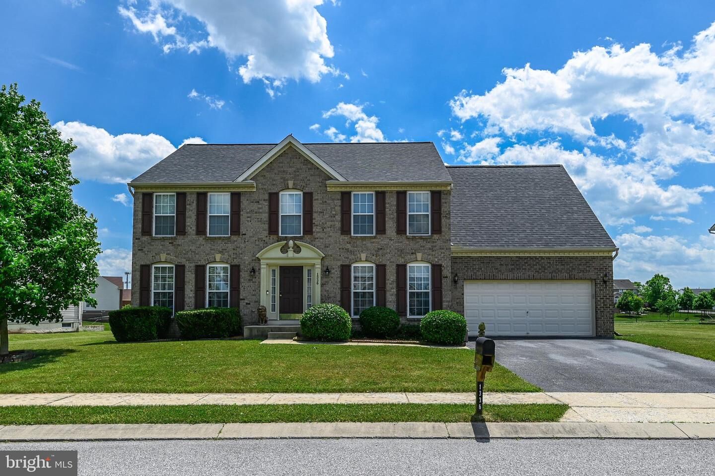 Property Photo:  1336 Winterberry Court  PA 17408 