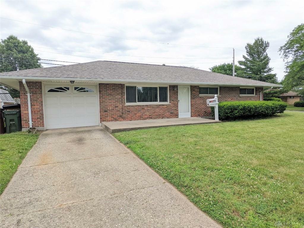 1692 Hillwood Drive  Kettering OH 45439 photo