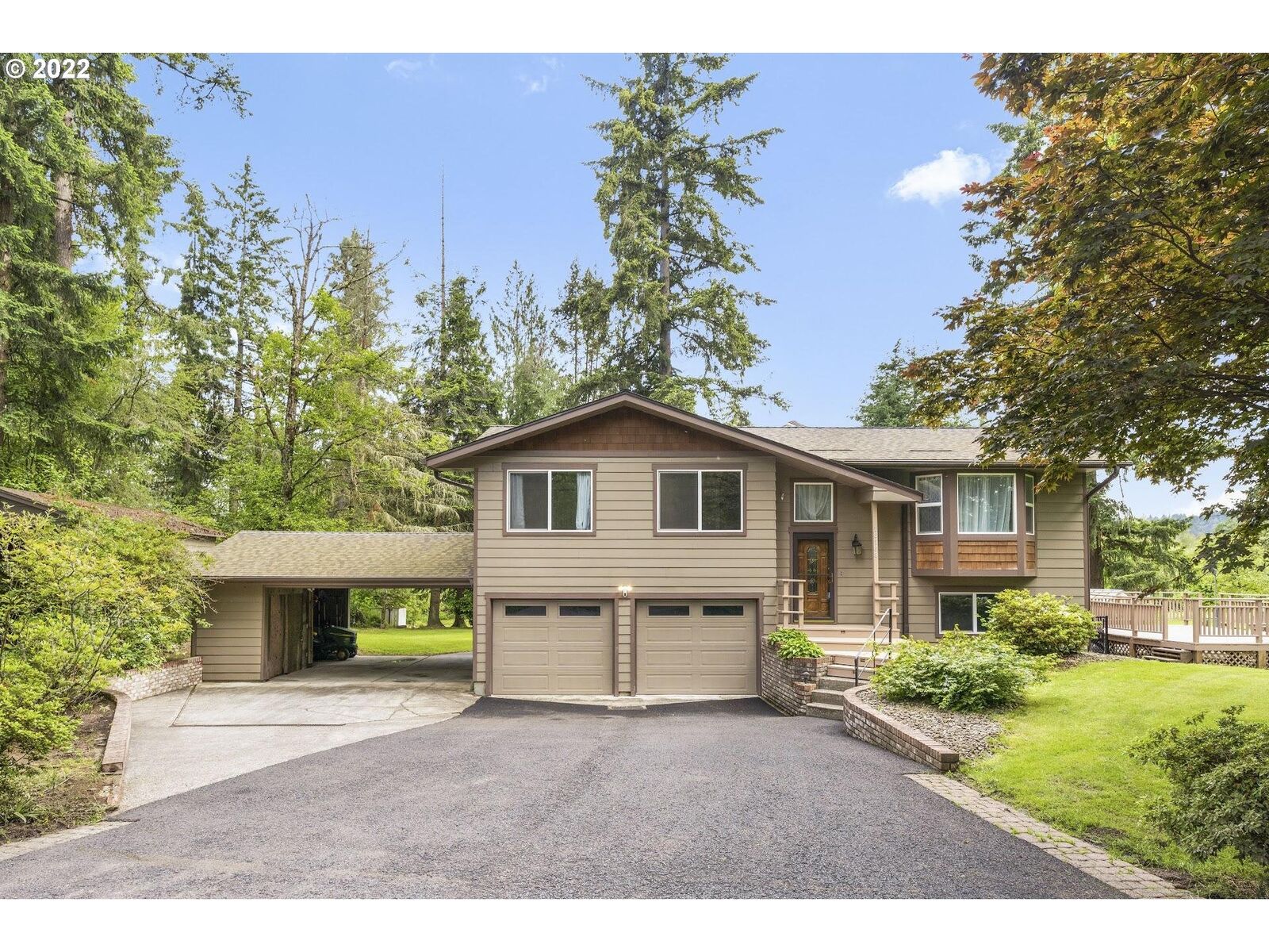 Property Photo:  18169 SE Richey Rd  OR 97080 