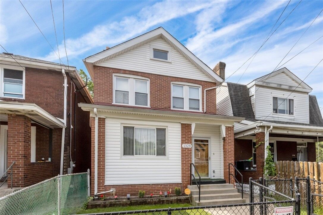 Property Photo:  1328 Paulson Ave  PA 15206 
