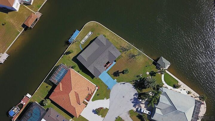 Property Photo:  15 Floyd Court  FL 32137 