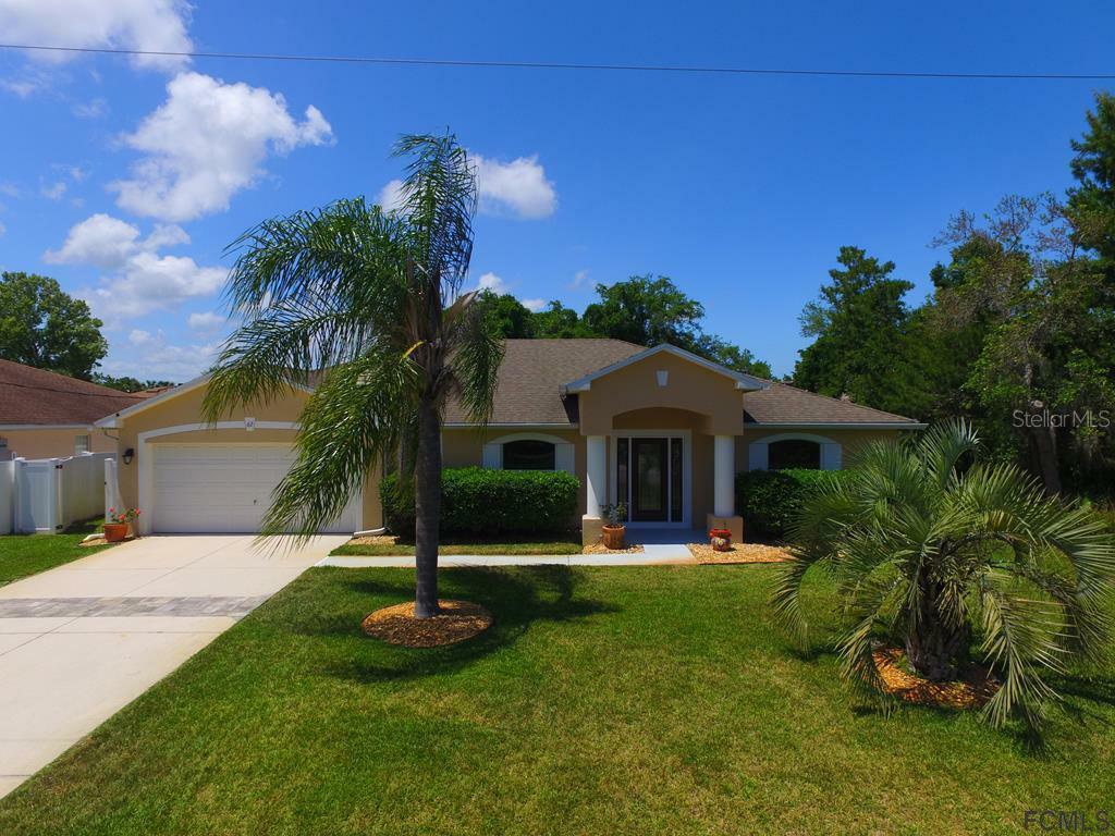 Property Photo:  62 Forest Hill Drive  FL 32137 