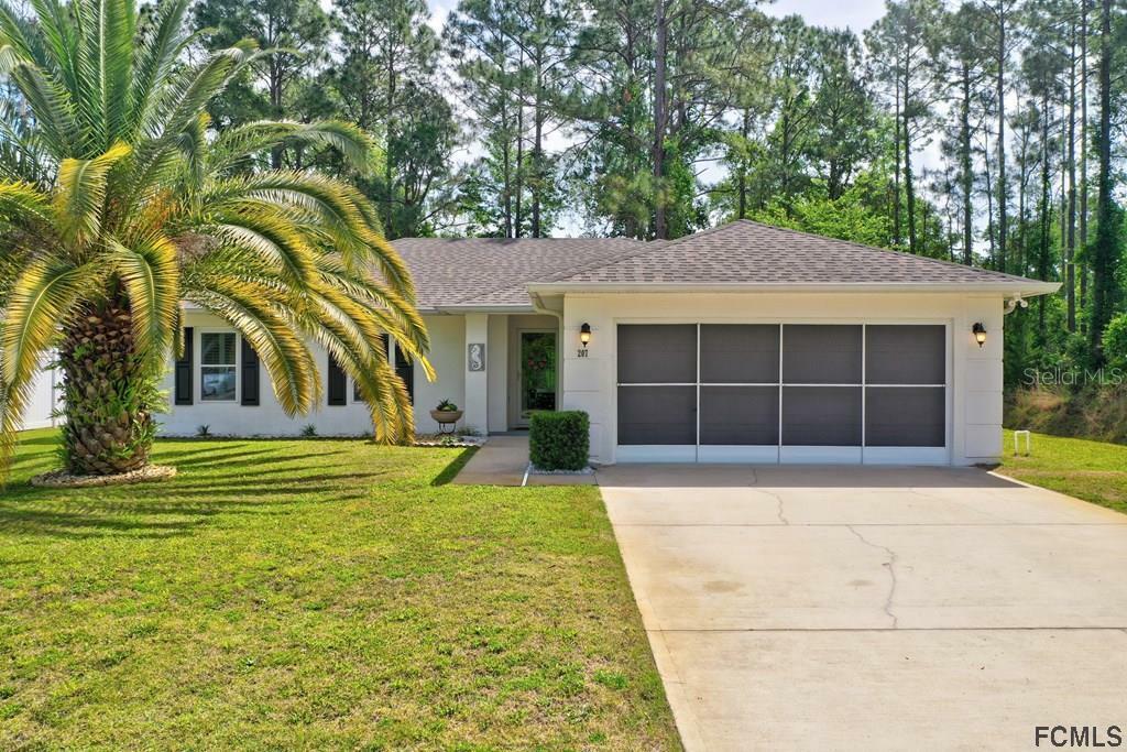 Property Photo: 207 Palmwood Drive FL 32164