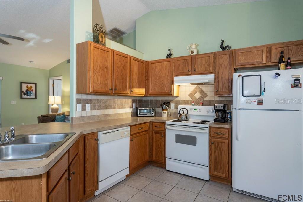 Property Photo:  30 Richmond Drive  FL 32164 