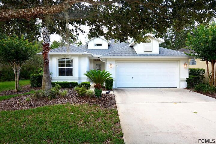 Property Photo:  6 Crossbar Way  FL 32137 