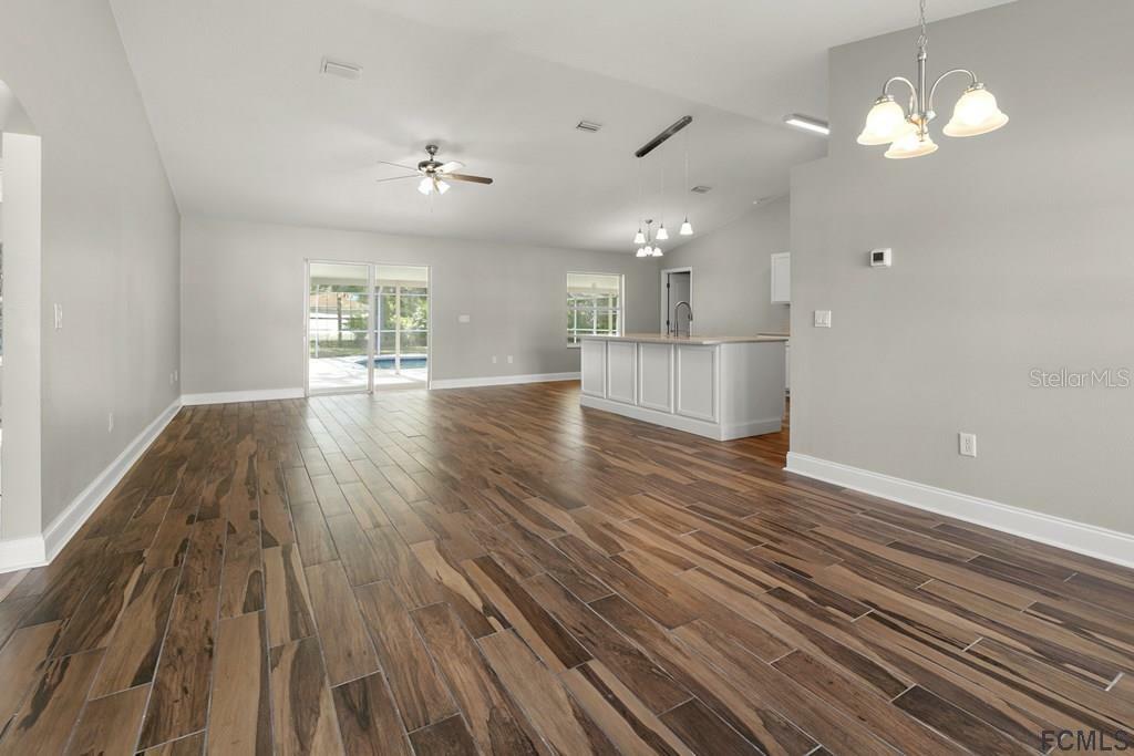 Property Photo: 13 Potomac Drive FL 32164