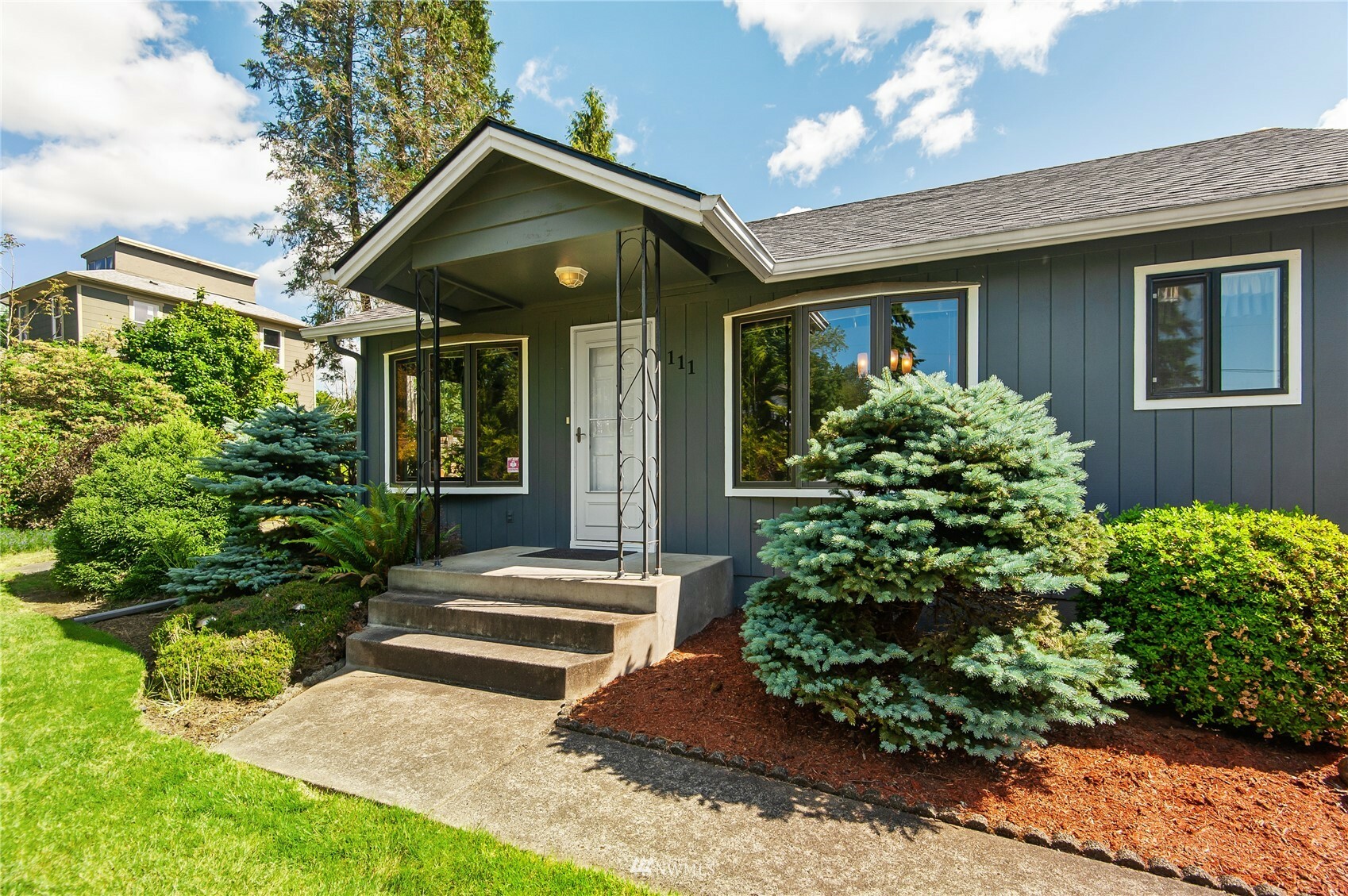 Property Photo:  111 Appleman Drive  WA 98611 