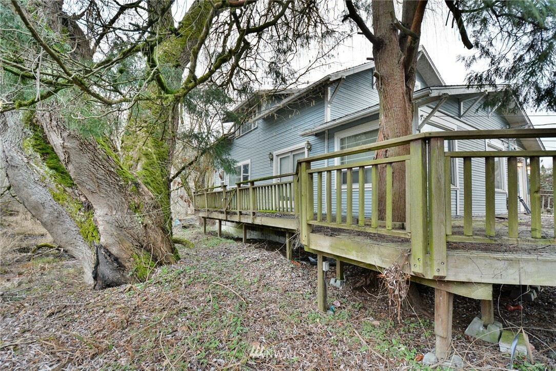 Property Photo:  23004  Bothell Everett Highway  WA 98021 