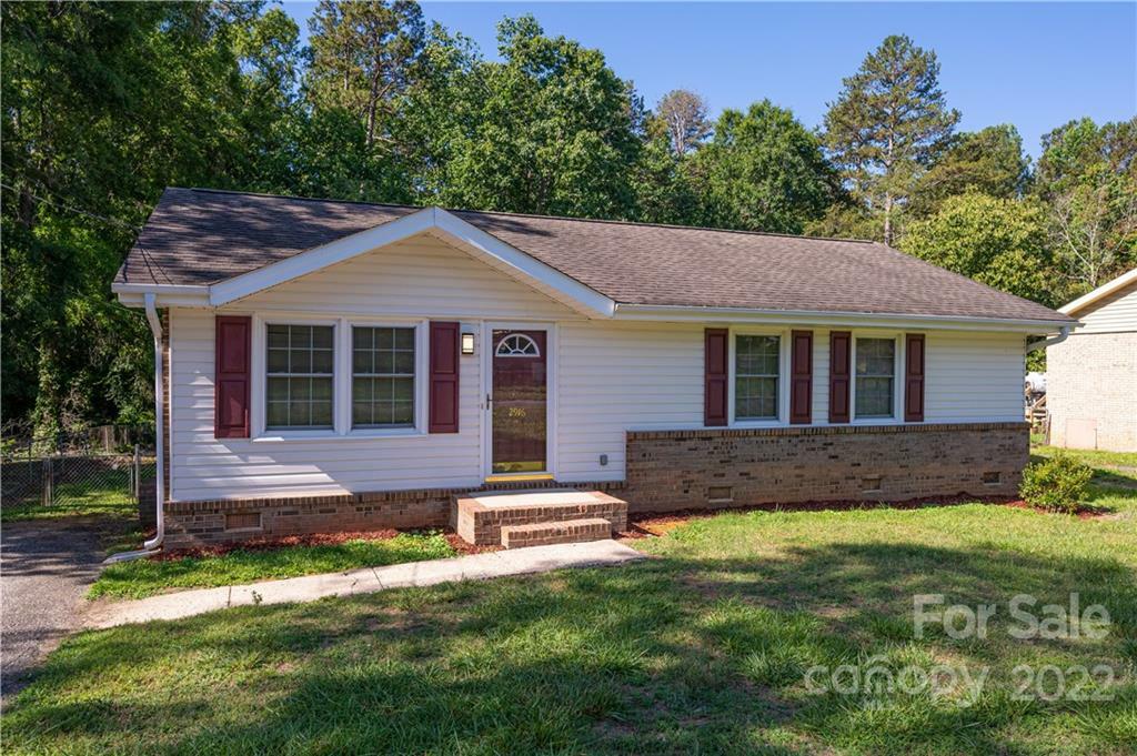 Property Photo:  2916 Crawford Avenue  NC 28052 