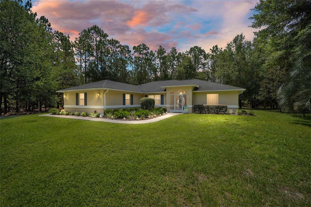 Property Photo:  18000 SW 73rd Loop  FL 34432 