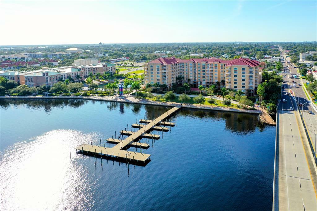 Property Photo: 808 3rd Avenue W 715 FL 34205