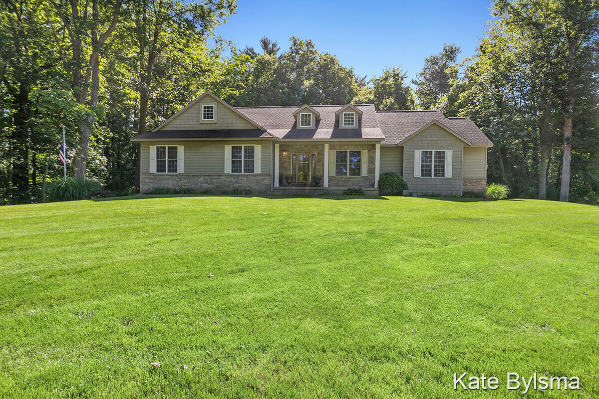 Property Photo:  2781 Kayce Lane  MI 49318 