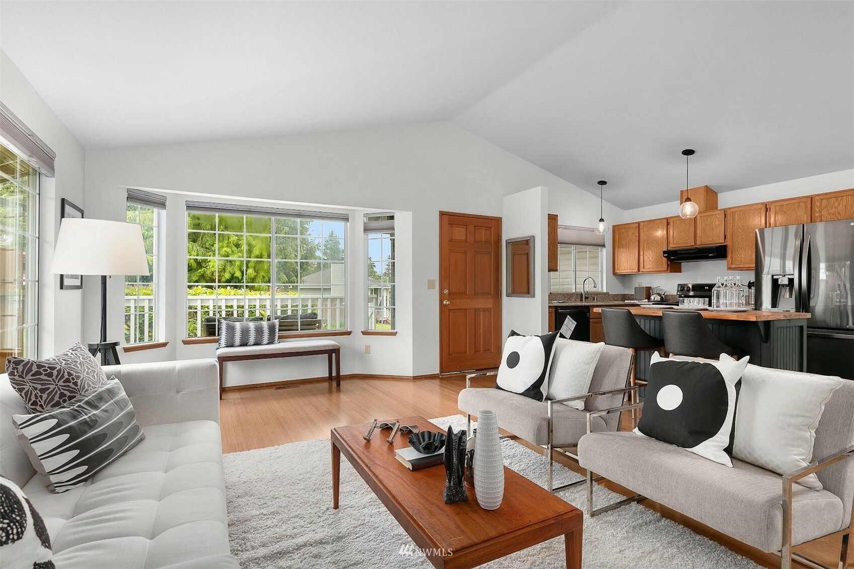 Property Photo: 19714 6th Drive SE WA 98012