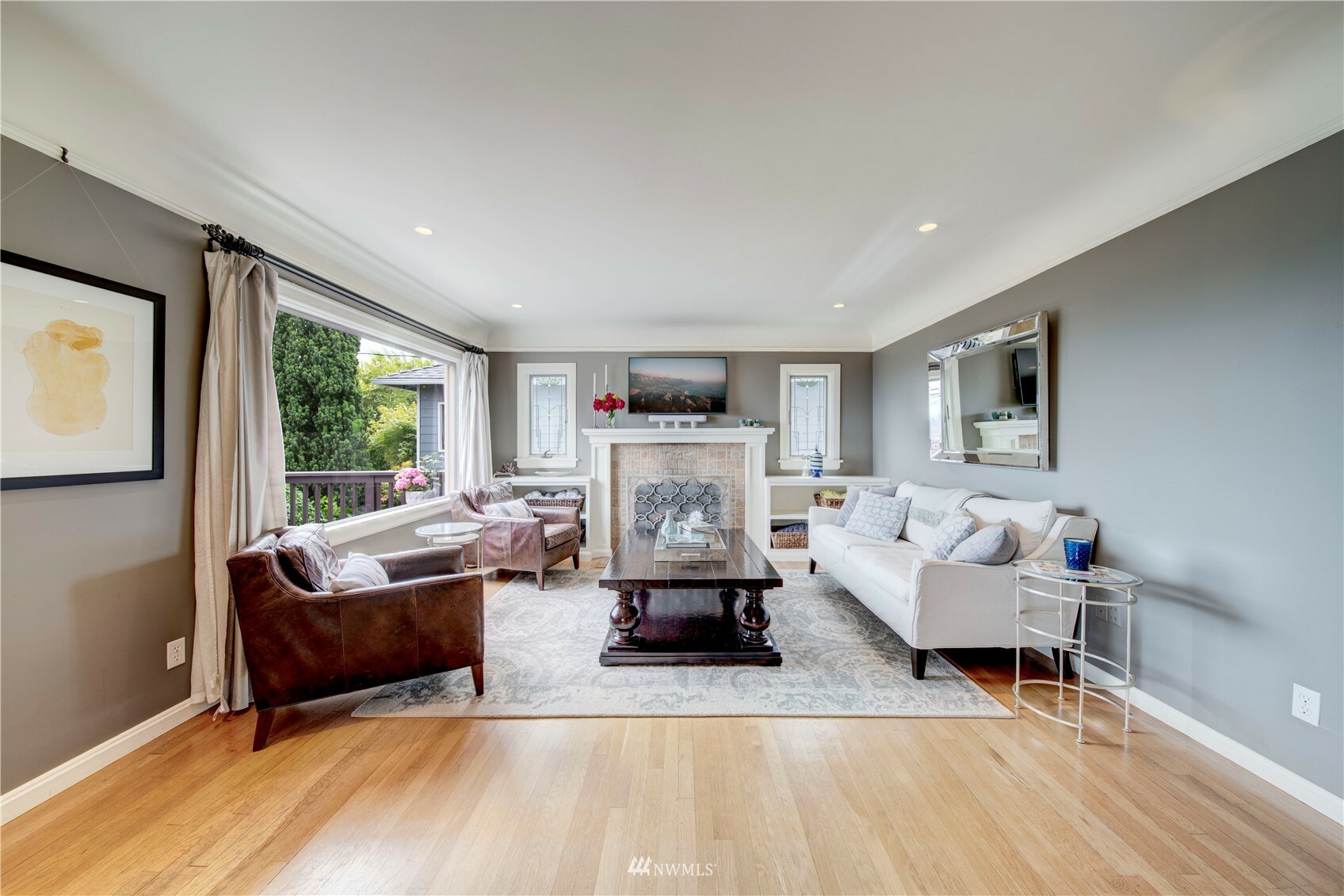 Property Photo: 3211 37th Avenue SW WA 98126