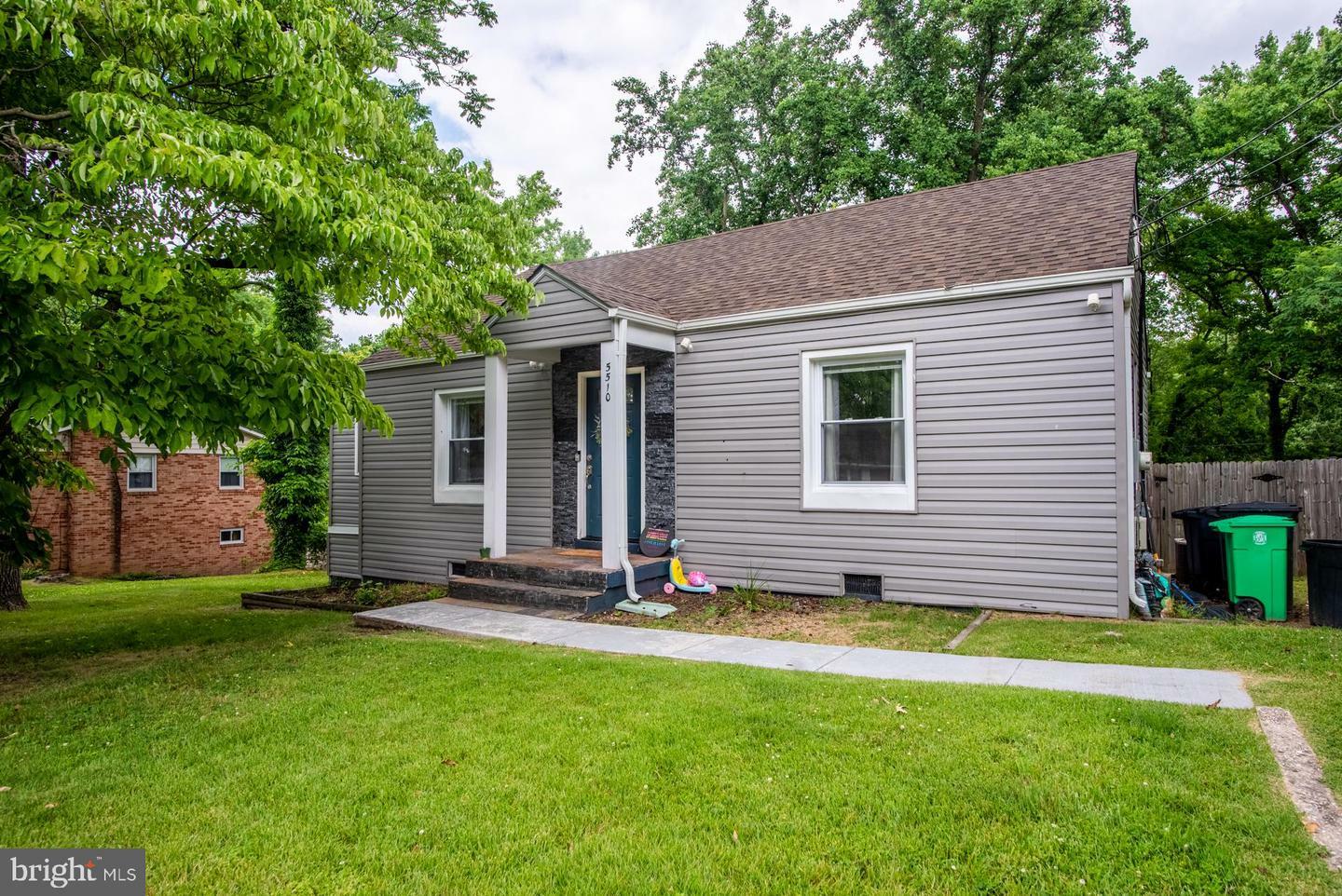 Property Photo:  5510 Kenwood Street  MD 20748 