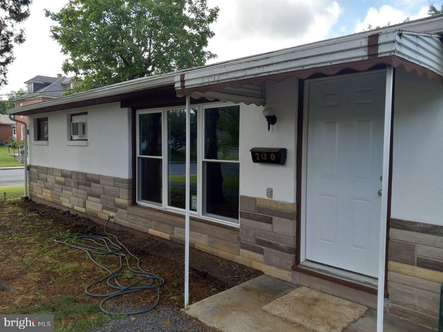 Property Photo: 710 West Virginia Avenue WV 25401
