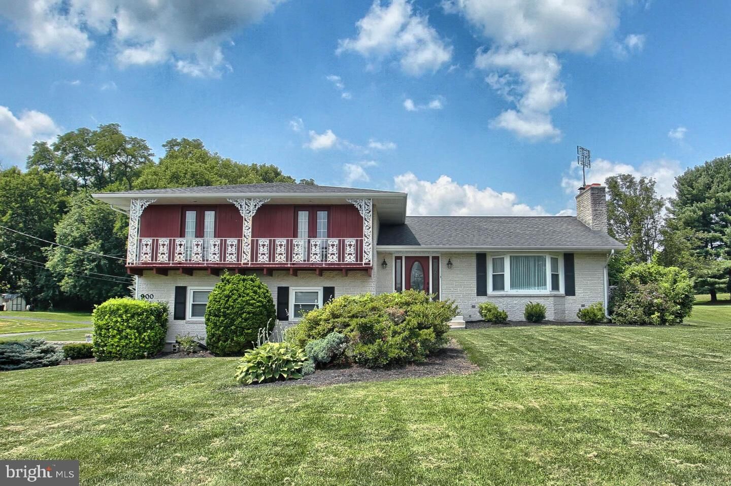 Property Photo:  900 Eppley Road  PA 17055 