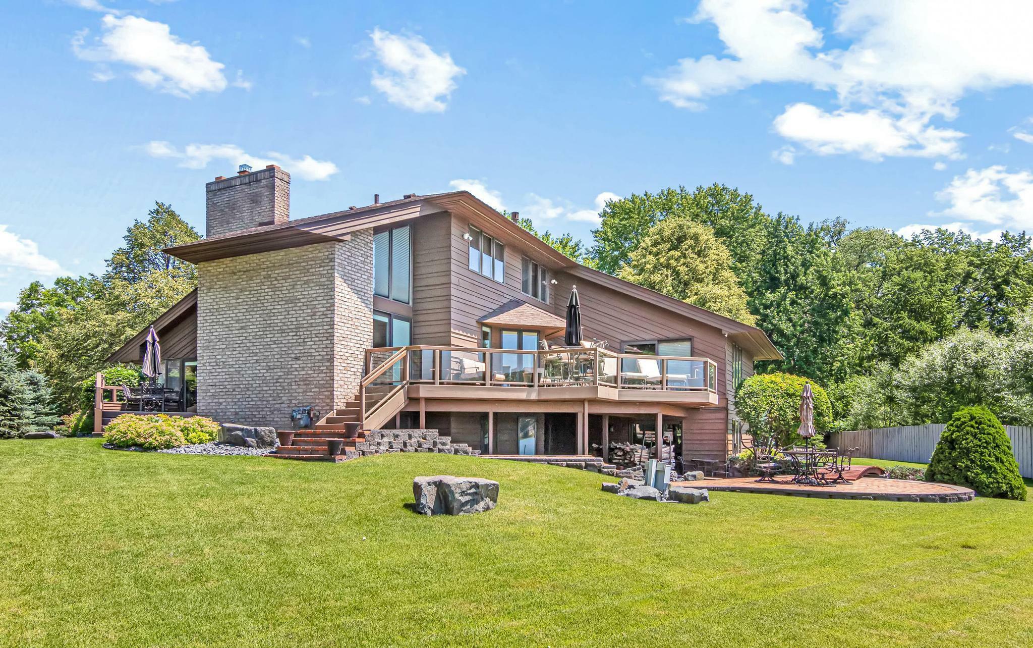 Property Photo:  4210 Trenton Lane N  MN 55441 